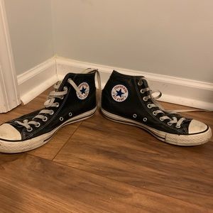 Leather high top converse chuck Taylor’s 9